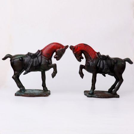 Handmade Dark Finish Iron Horse Statue in Pair