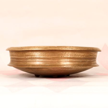 Traditional South Indian Art Brass Urli for Indoor Decoration