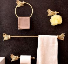 Handcrafted Swan Brass Bathroom Hardware Set of 4