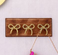 Gold Bow Metal Wooden Wall Hook