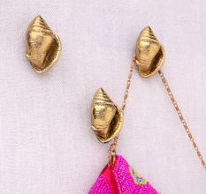 Golden Brass Conch Shell Wall Hooks -3 Pieces