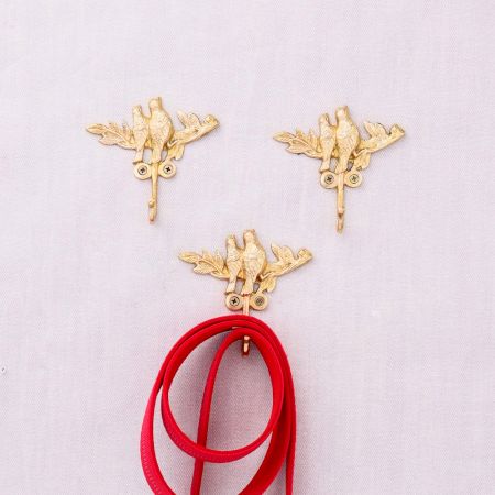 Brass Two Birds Sitting on a Branch Wall Hooks