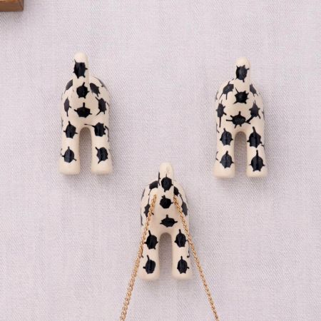 Black White Ceramic Dog Tail Shaped Wall Hooks-3 Pieces