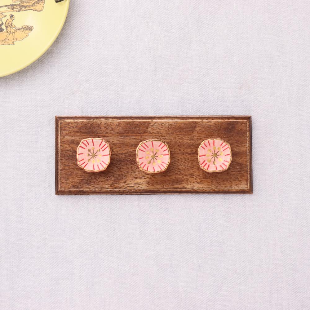Pink Golden Flower Flat Ceramic Wooden Wall Hook