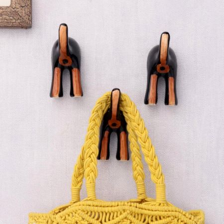 Black Brown Ceramic Dog Tail Shaped Wall Hooks-Pack of 3