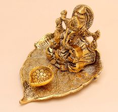 Modern Aluminium Ganpati on Leaf Diwali Diya Oil Lamp