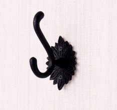 Decorative Black Aluminum Towel Wall Hook