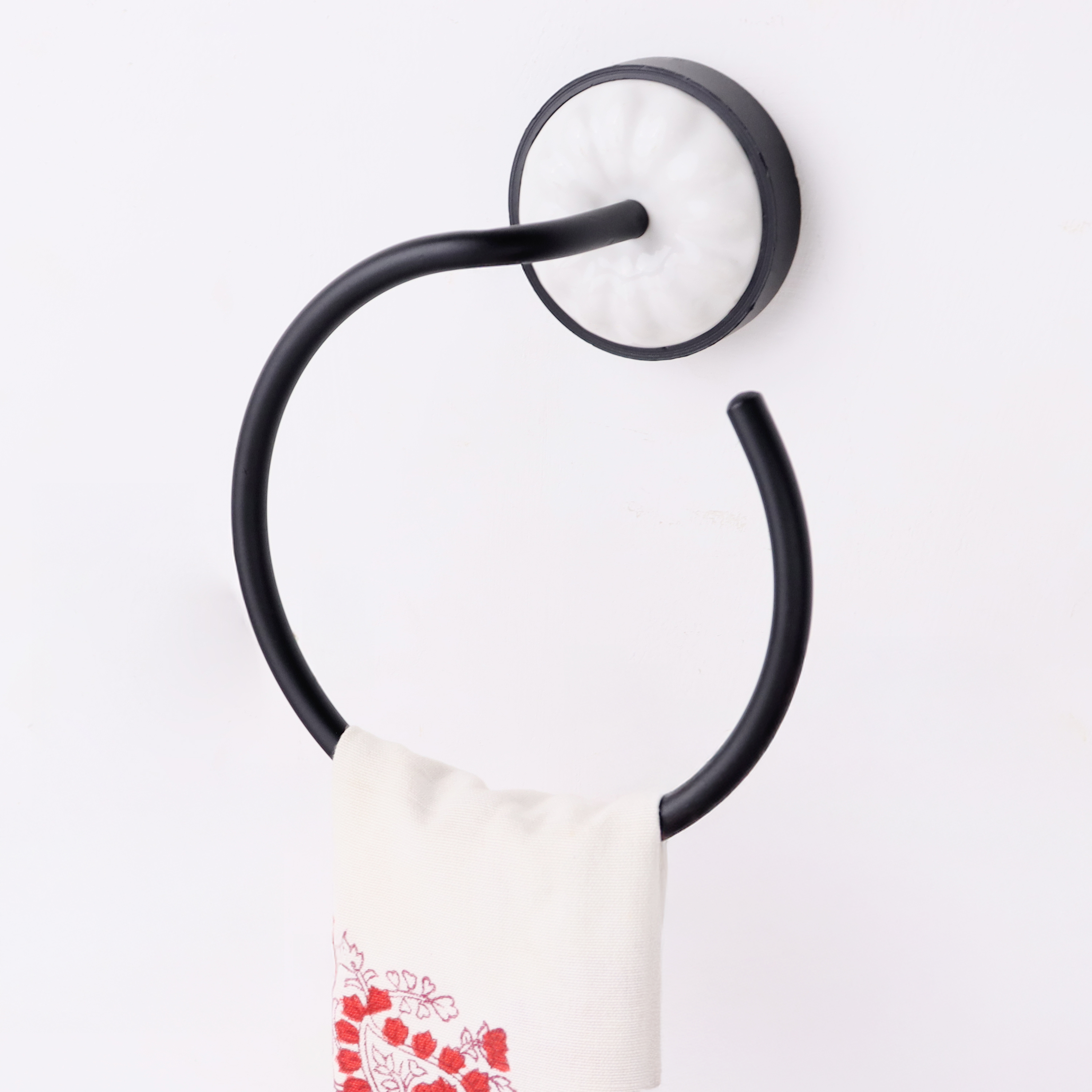 Vintage Black White Aluminum and Ceramic Towel Ring For Bathroom