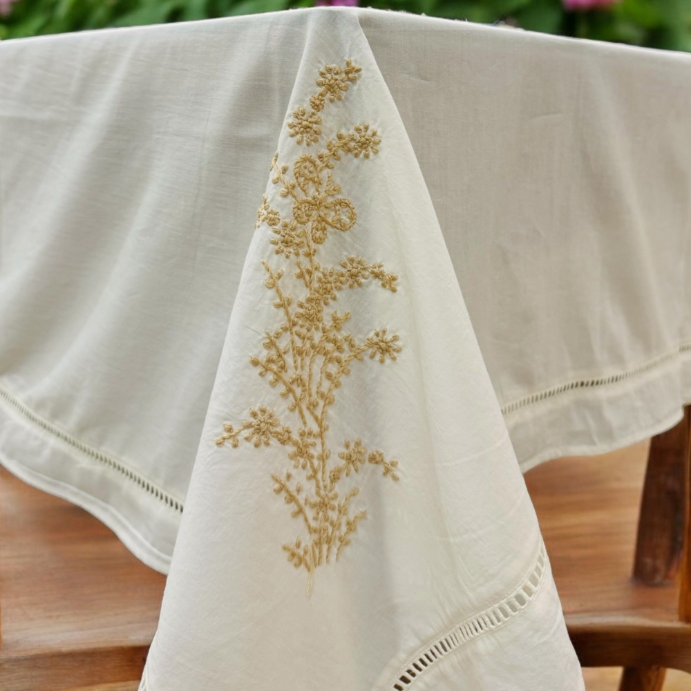 Anthophile Rectangular Table Cloth - Beige