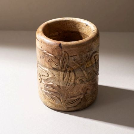 Artisan Leaf-Engraved Spoon Stand