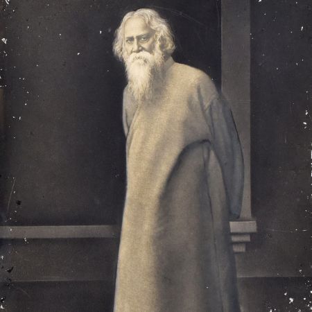 Vintage Photograph Of Rabindranath Tagore In Original Wooden Frame