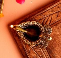 Brass Leaf Oil Lamp with Intricate Design