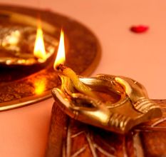 Brass Lady Hand Holding Oil Lamp Diya