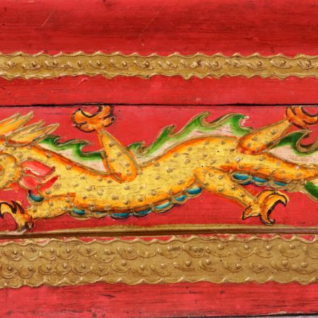 Hut Shape Beautiful Wooden Box for Home Decoration