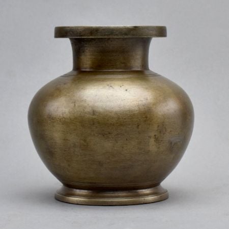 Antique Bell Metal Water Pot for Decor