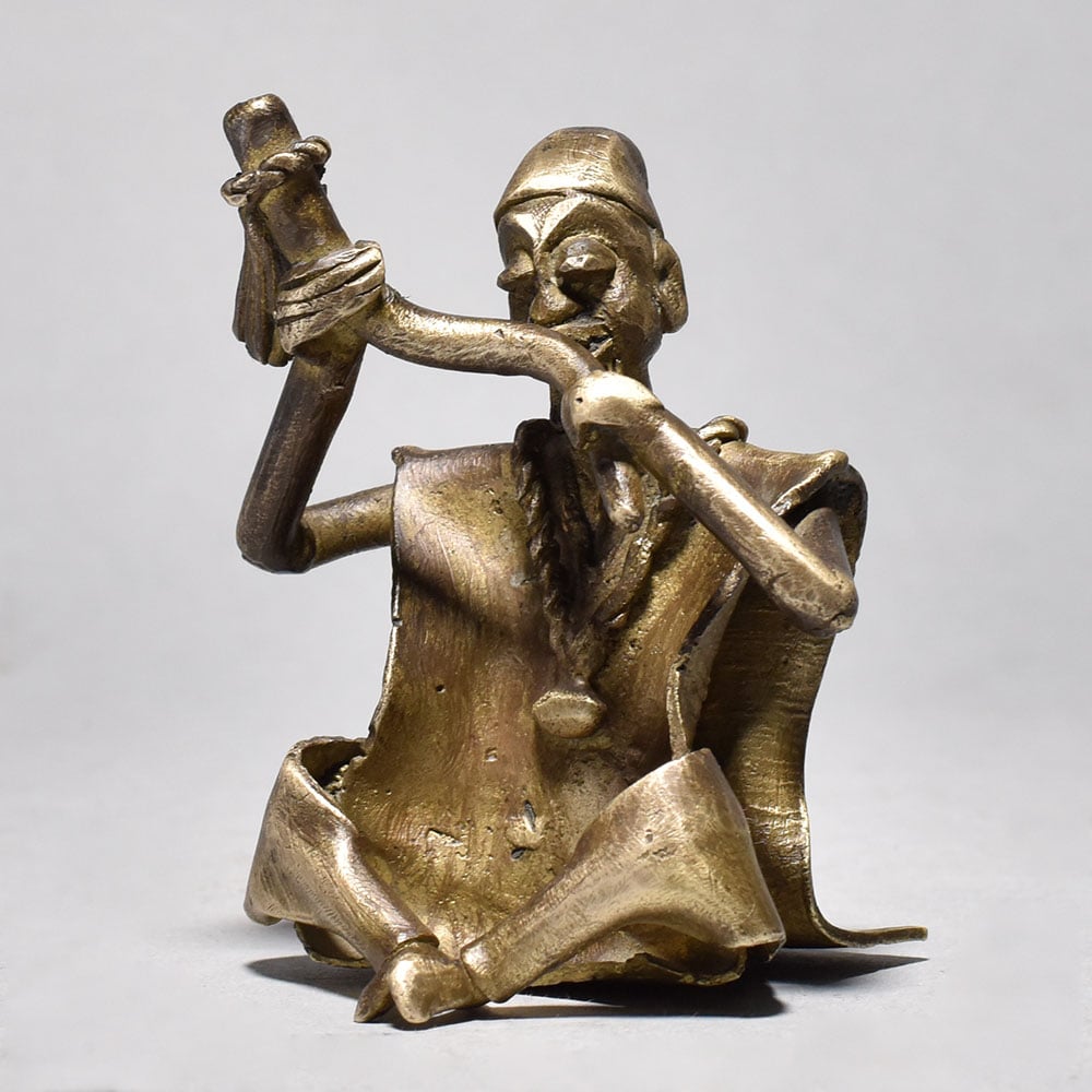 Folk Chinese Art Male Sitting and Smoking Chillum