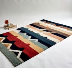 Handknotted Floral Swirl Elegance Wool Rug