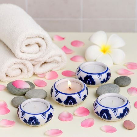 Modern Ceramic Tea Light Holder for Decor in Set of 4
