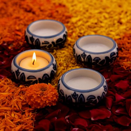 Adorning Handcrafted Ceramic Tea Light Holder for Decor in Set of 4