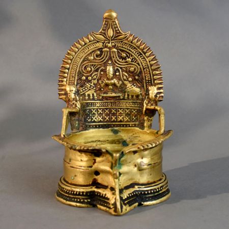Traditional Brass South Indian Pooja Diya with Antique Finish