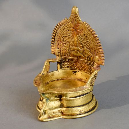 Handmade Vintage Brass South Indian Pooja Diya for Home Temple