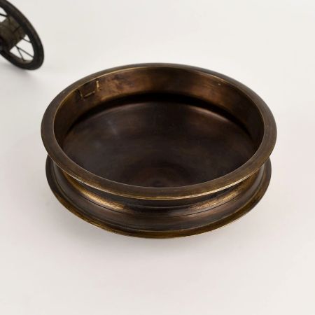 Antique Finish Round Brass Urli for Decor