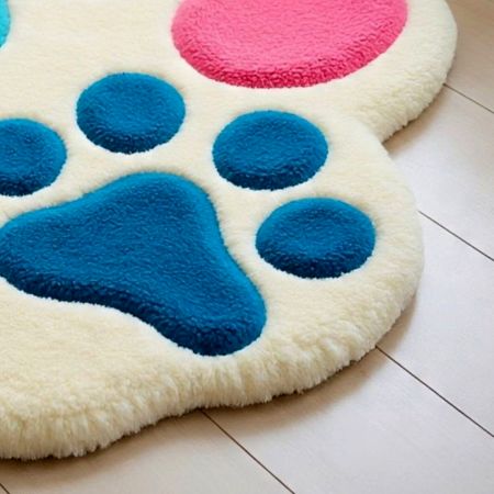 Handtufted Playful Paw Print Wool Rug
