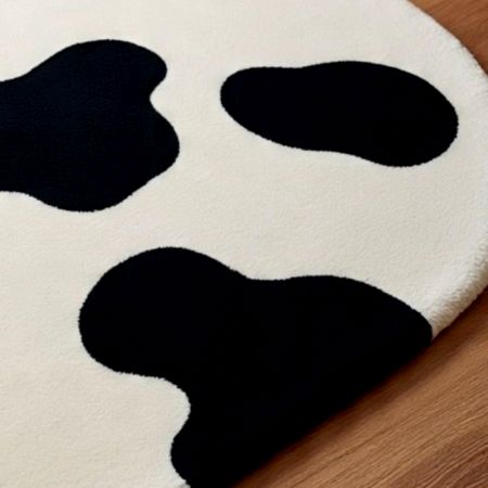 Handtufted Spotted Animal Play Wool Rug