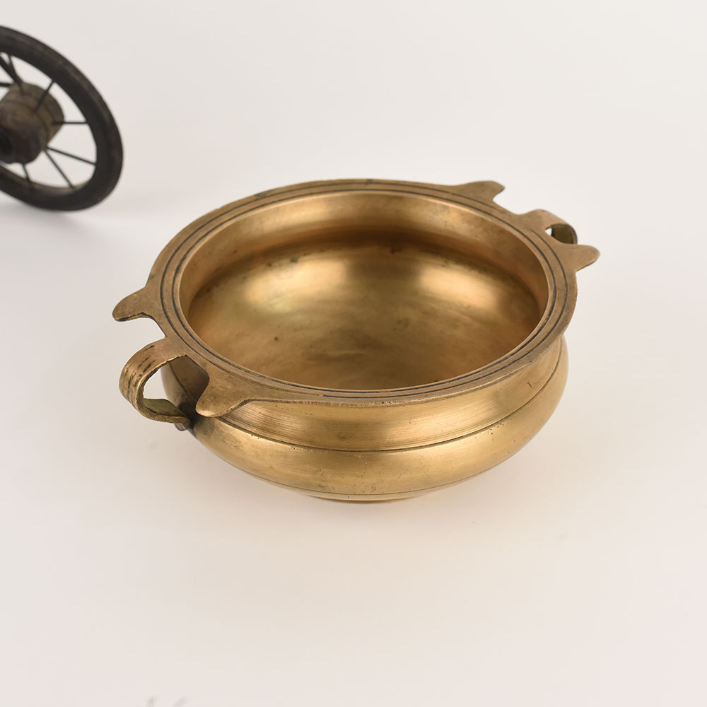 Traditional Brass Serving Bowl for Flower Decor
