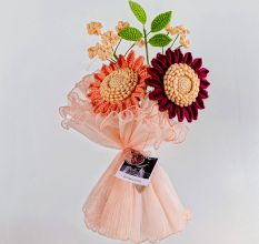 Whimsical Crochet Daisy Duo With Tiny Blossoms