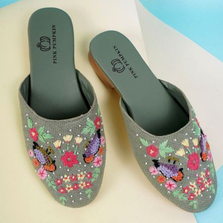 Vibrant Embroidered Mules for Casual Bohemian Style