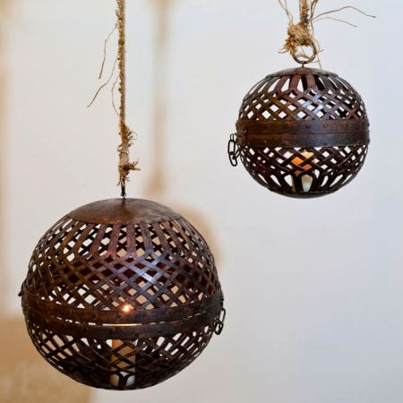 Antique Finish Metal Hanging Ball Lamps Candle Holders Set Of 3