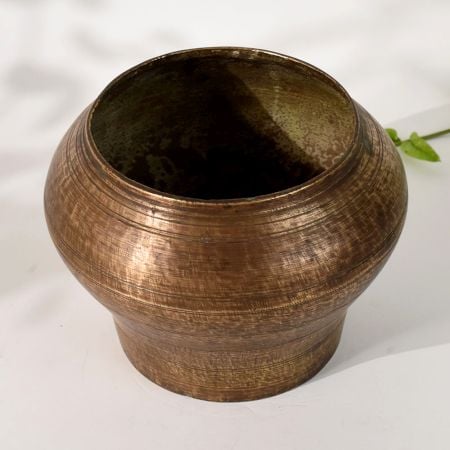 Handmade Brass Vintage Pot for Floral Decoration and Rustic Home Decor