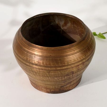 Antique Brass Pot Handmade Vintage Vessel for Floral Decoration