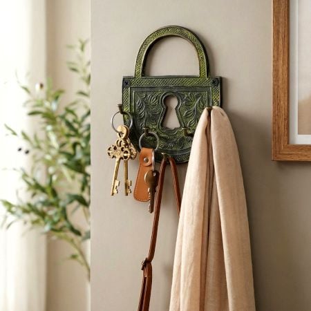 Bronze Decor Hooks Padlock Key Hooks with Patina