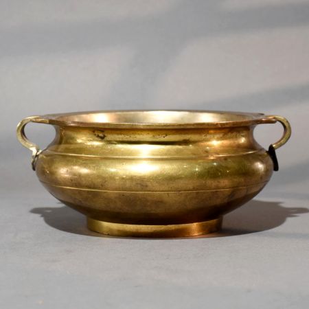 Handmade Brass Urli Bowl for Floating Flowers