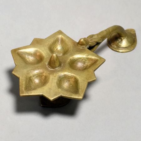 Brass Panch Aarti Diya Lamp with Handle