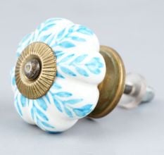 Turquoise Leaf Medium Knob