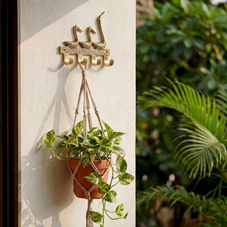 Vintage Brass Key Holder for 4 keys Wall Decor 3 Ducks Design