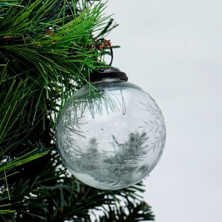 Clear Vintage Style Leaf Design Glass Christmas Ornament