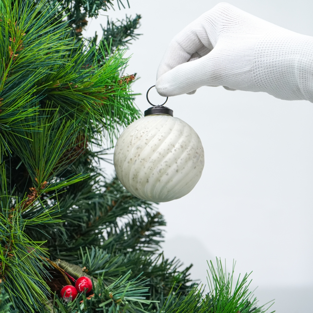 White Wave Cut Christmas Hanging