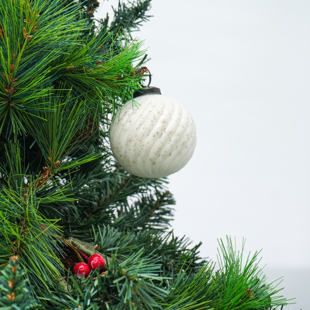 White Wave Cut Christmas Hanging