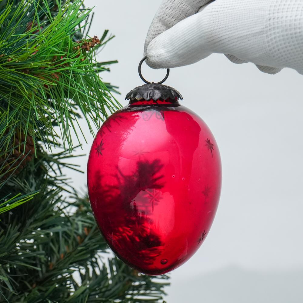 Red Vintage Style Star Avocado Glass Christmas Ornament