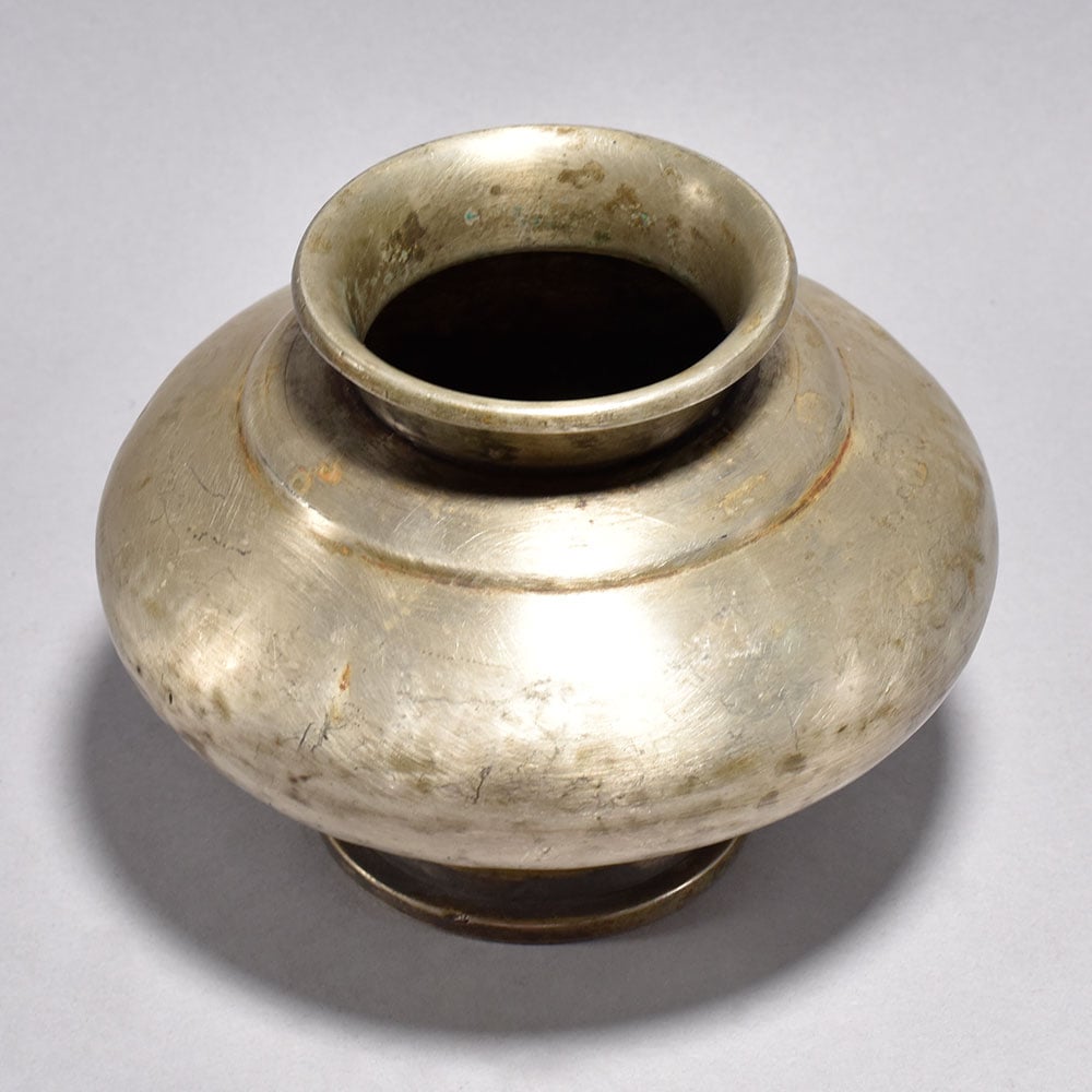 Indian Handcrafted Holy Water Pot Made of White Metal