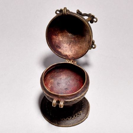 Handmade Finest Brass Bindi Box for Home Decor