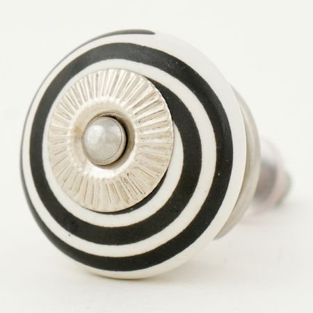 Black Pattern Flat Knob