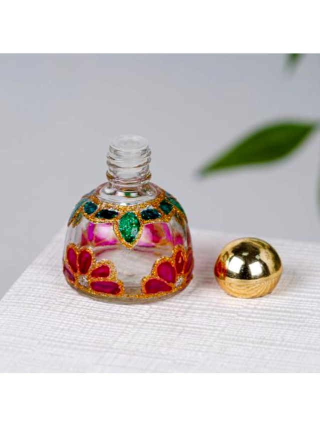 Glass Bottles Redefine Modern Home Decor